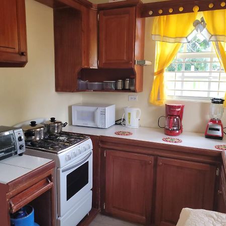 Kensington Oval- 2 Bed 1 Bath Villa Bridgetown Kültér fotó